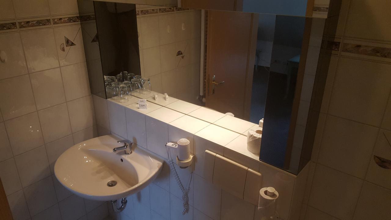 Hotel Ziegenkrug Schweriner Tor Pampow Eksteriør bilde