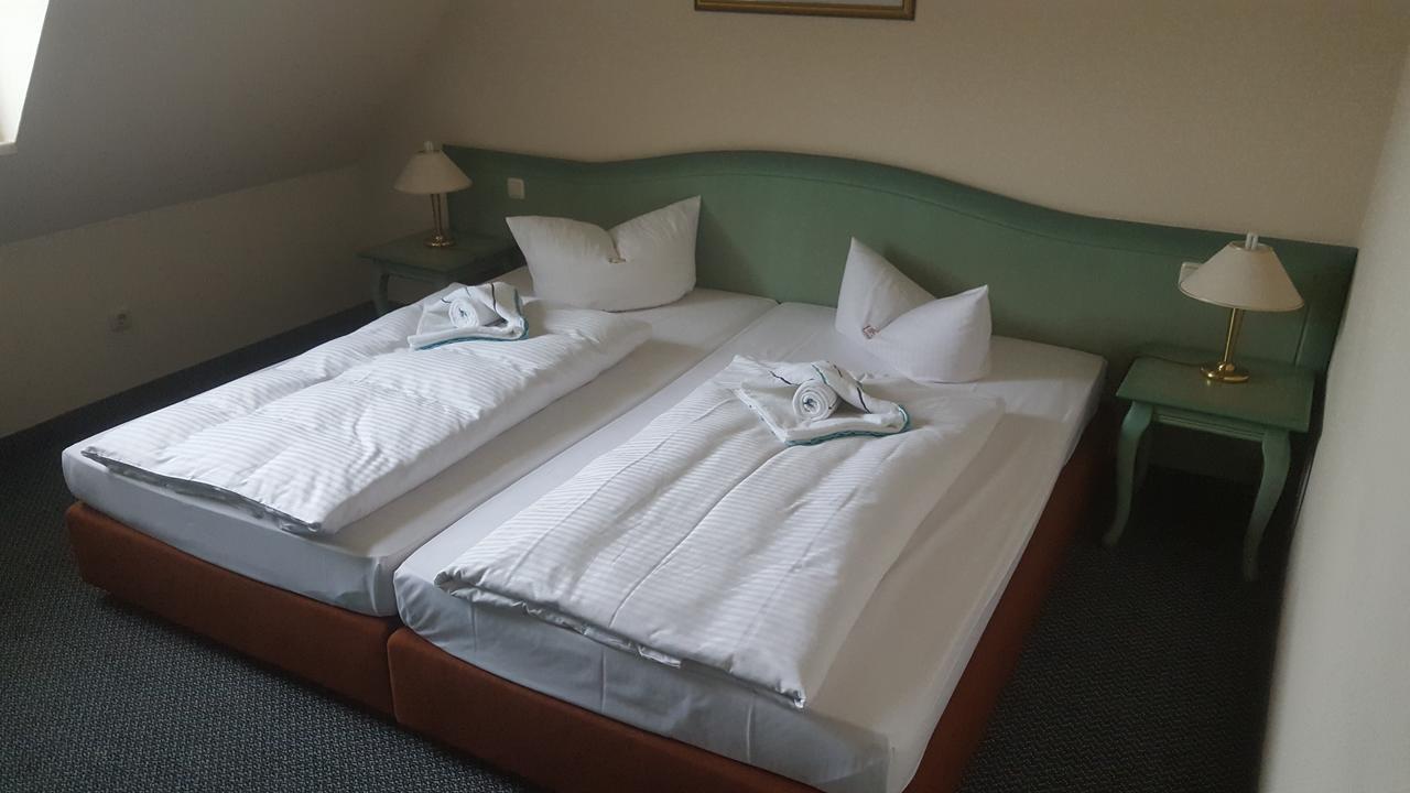 Hotel Ziegenkrug Schweriner Tor Pampow Eksteriør bilde