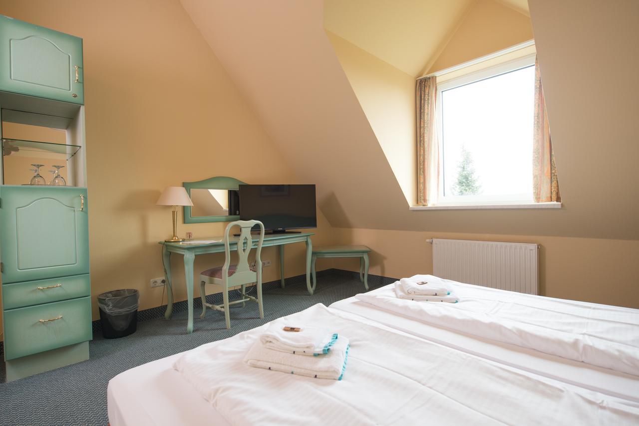 Hotel Ziegenkrug Schweriner Tor Pampow Eksteriør bilde